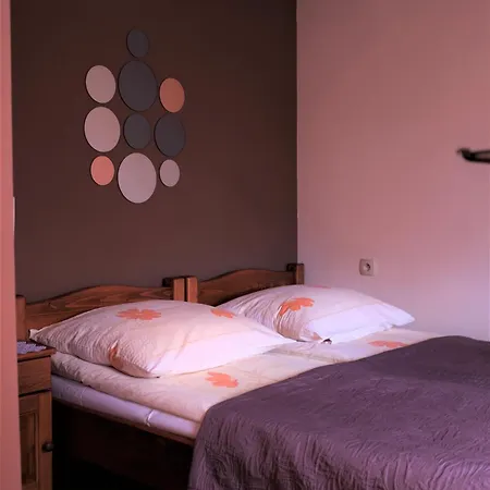 Gosciniec U Obrochtow Homestay *