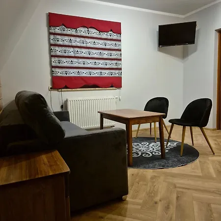 Gosciniec U Obrochtow Homestay *